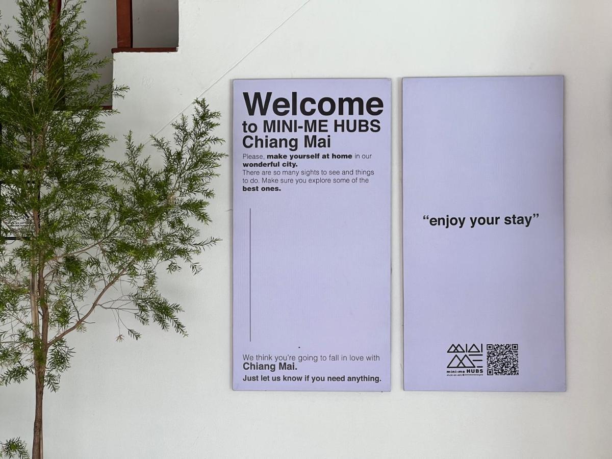Mini-Me Hubs, Charm Suites & Pool In Old City チエンマイ エクステリア 写真